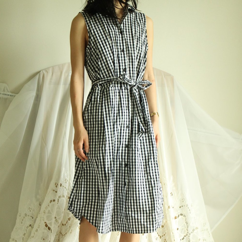 Black And White Gingham Button-Front Shirtdress - image 3